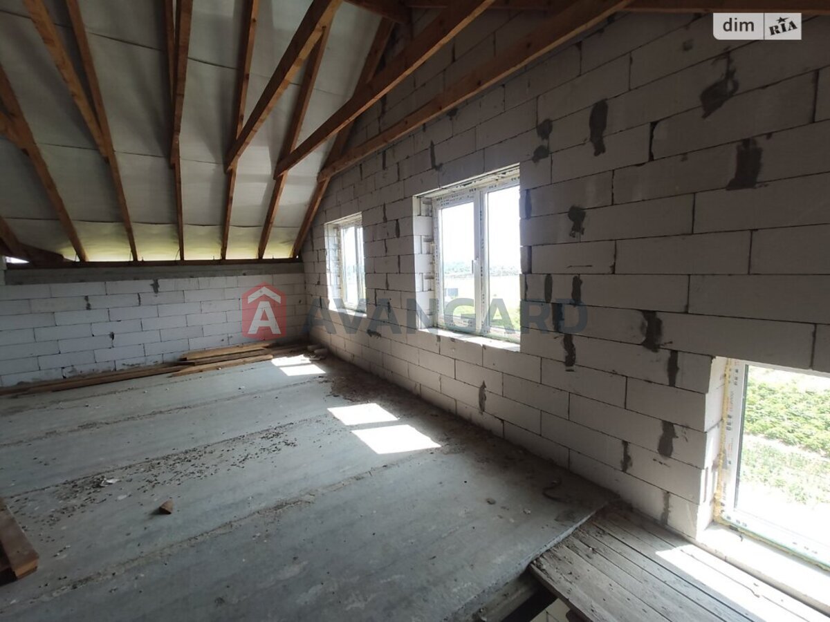 �������, 130 ��.�. ���� 8