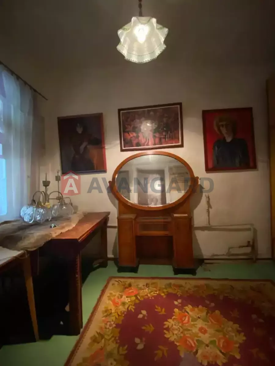 ������� �������, 100 ��.�. ���� 6