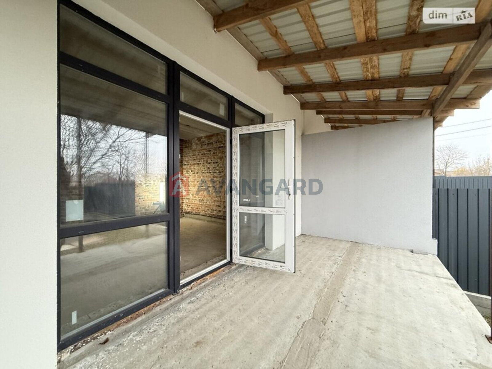 �������, 115 ��.�. ���� 4