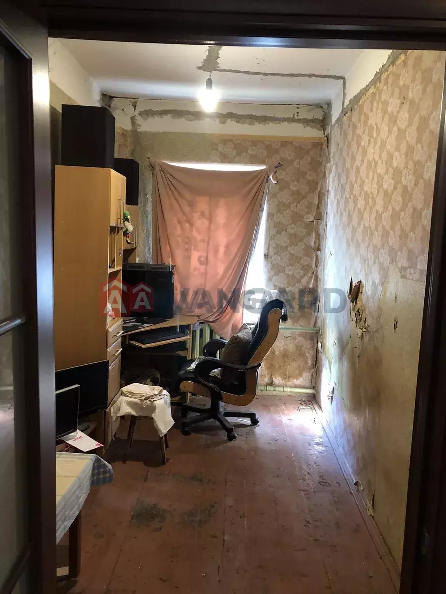 ������� �������, 85 ��.�. ���� 6