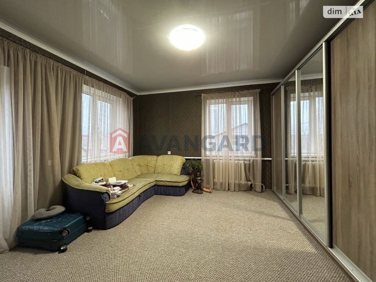 �������, 240 ��.�. ���� 15