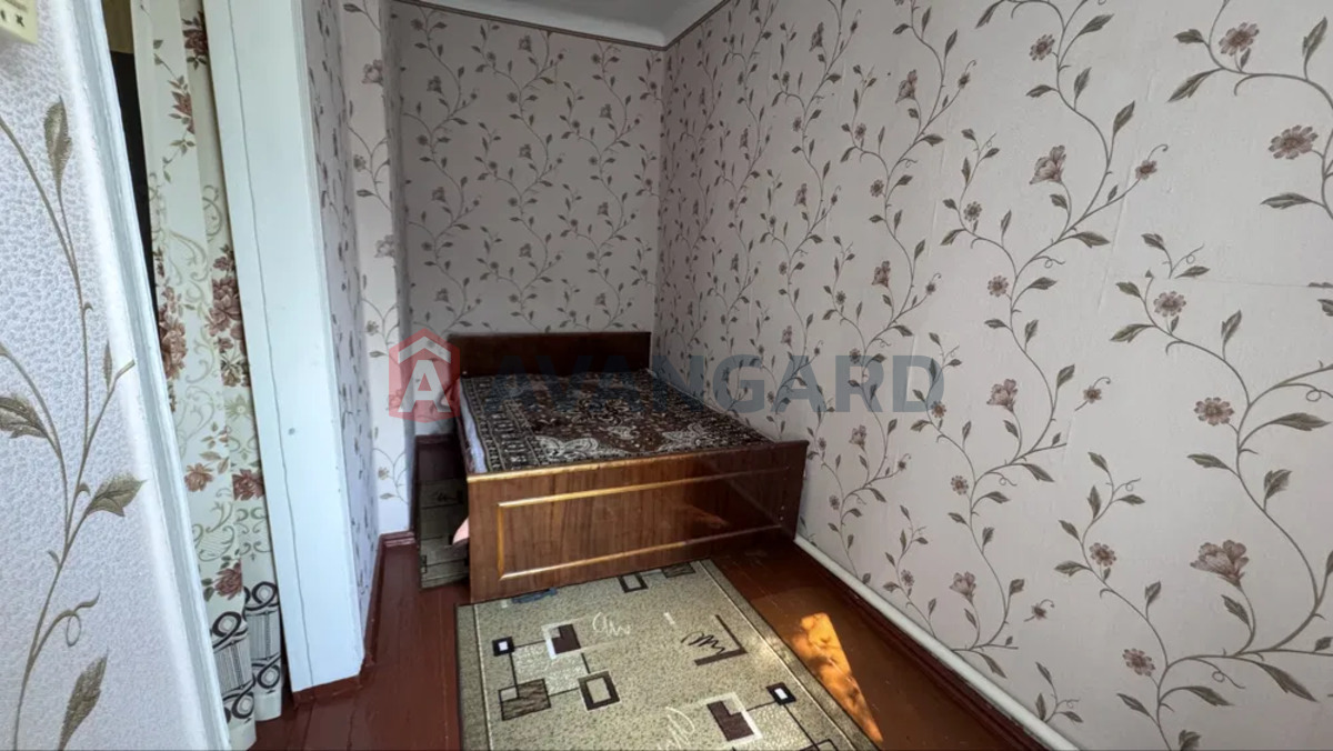 �������, 65 ��.�. ���� 12