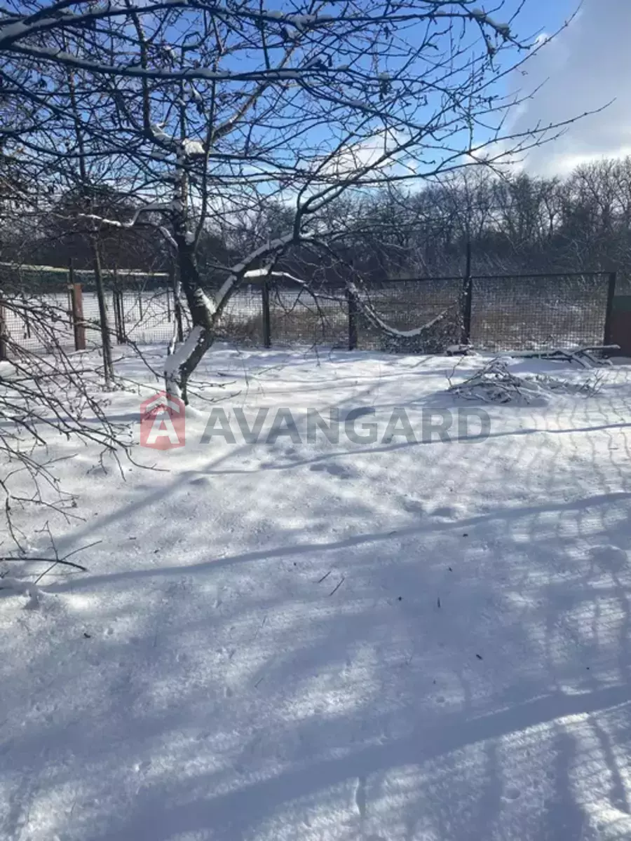 �������, 37 ��.�. ���� 10