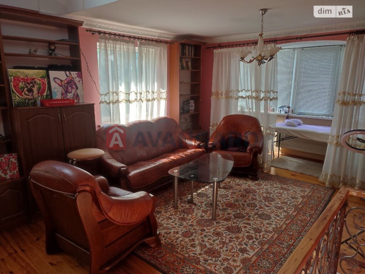 ������� �������, 280 ��.�. ���� 11