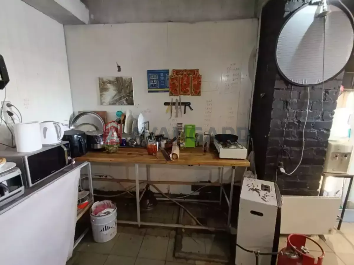 ����� �����, 80 ��.�. ���� 6