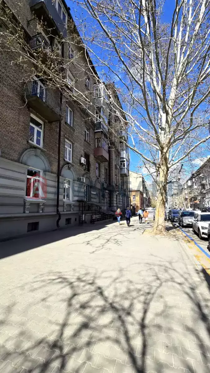 ���������� �����, 112 ��.�. ���� 8