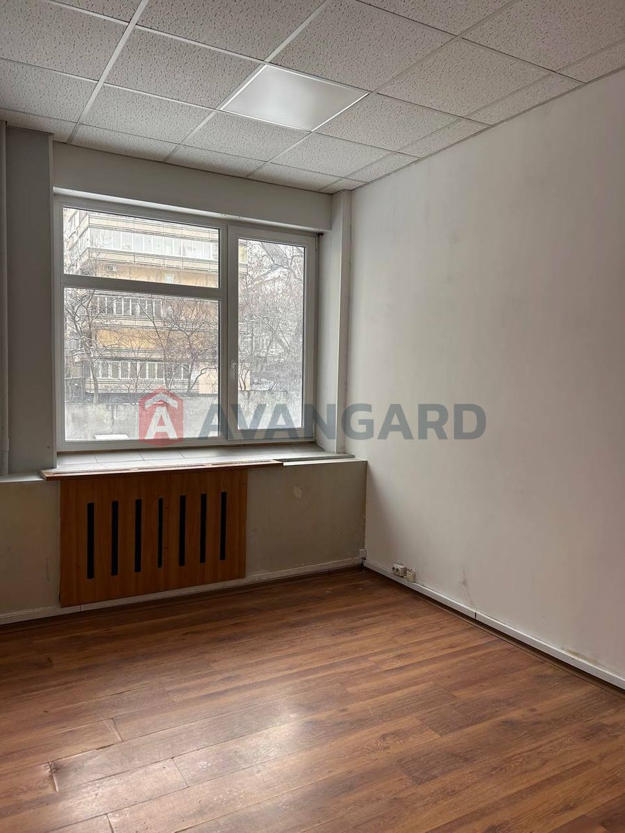 Торговая площадь, Сфера услуг, 1070 кв.м. фото 3 Торговая площадь, Сфера услуг, 1070 кв.м. фото 3