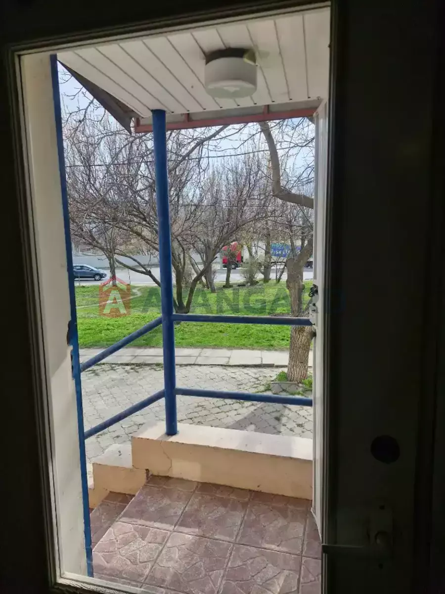 ���������� �����, 70 ��.�. ���� 18