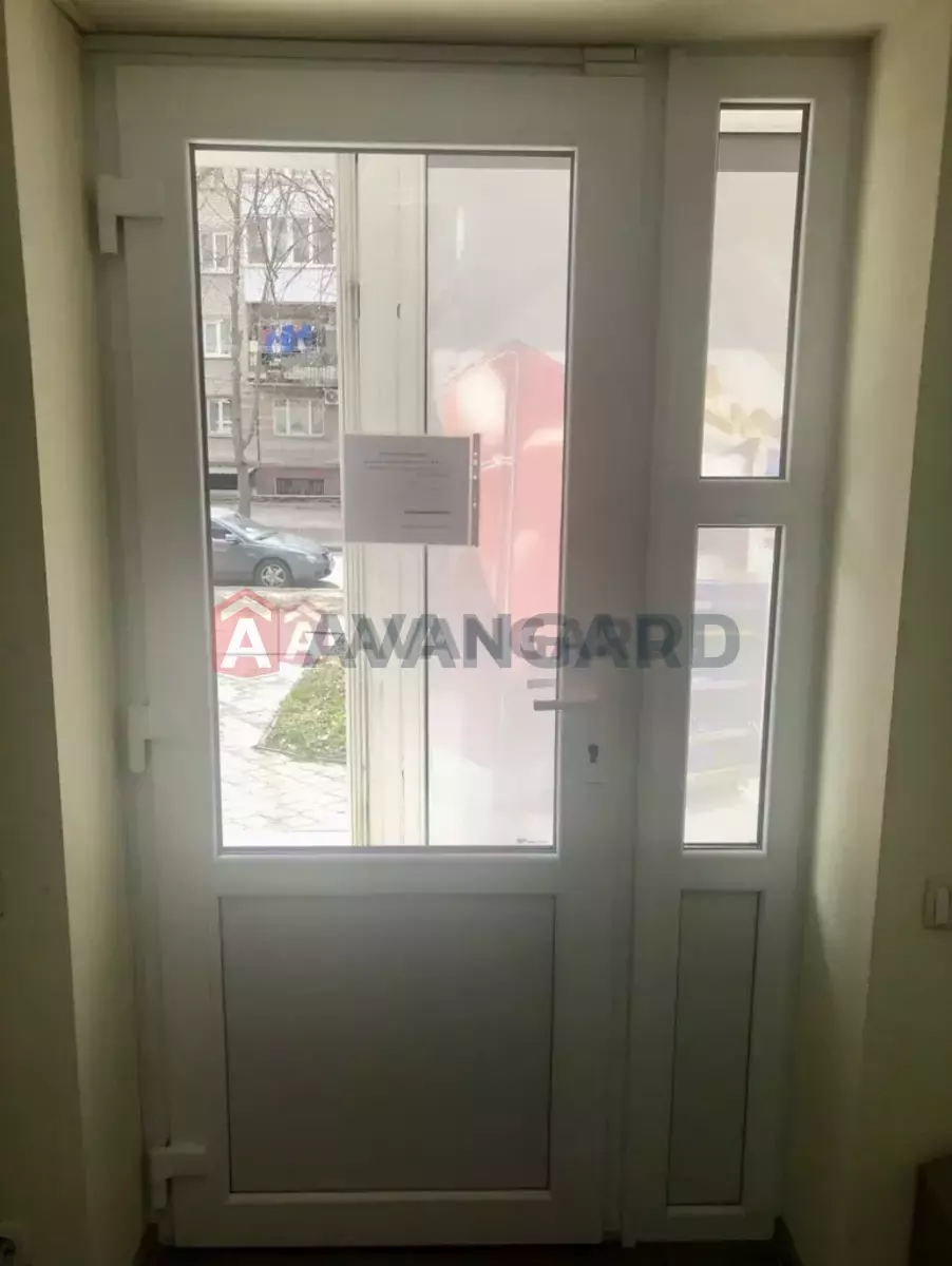 ����� �����, 100 ��.�. ���� 19