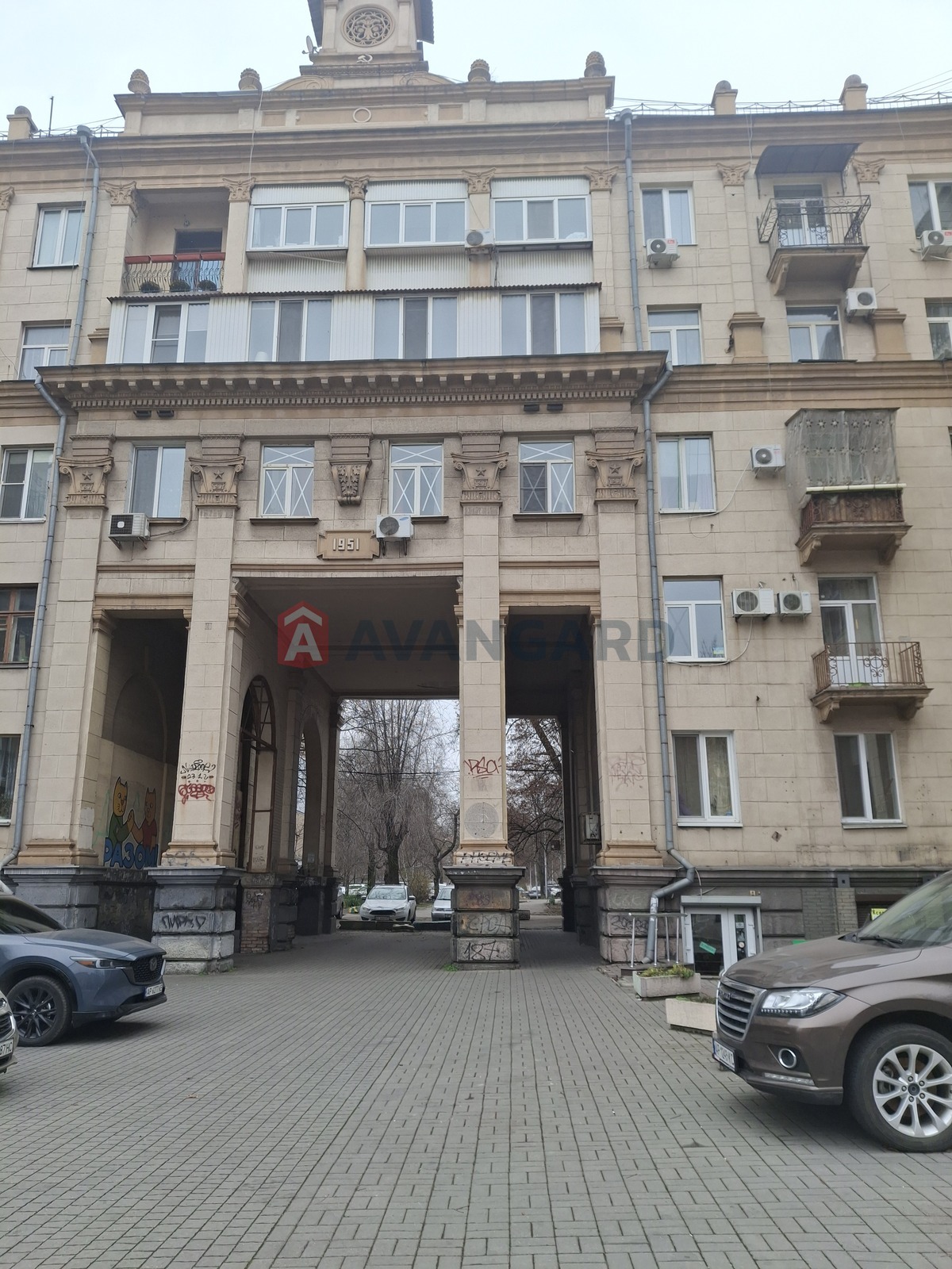  , , , ,  , 185 ..  3