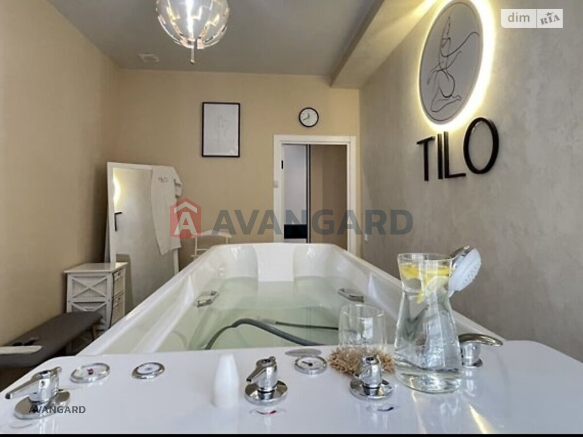 ����� �����, 73 ��.�. ���� 10