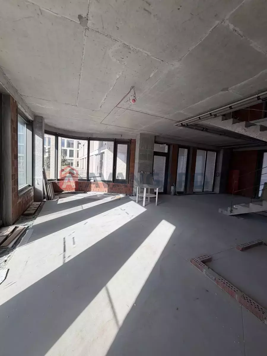 ���������� �����, 168 ��.�. ���� 9