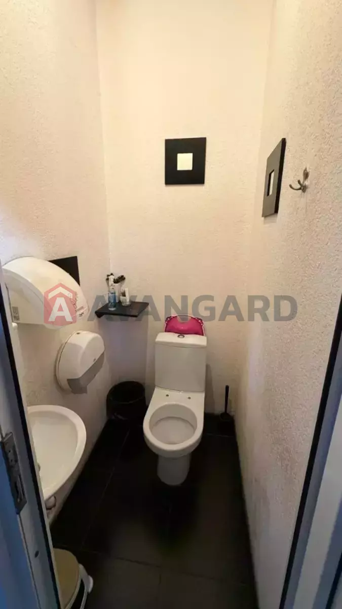 ����, ���, ��������, 415 ��.�. ���� 9