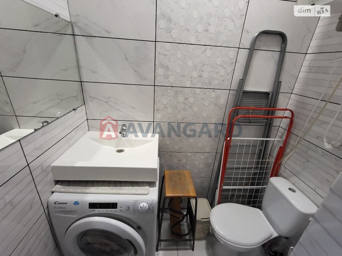 ����� �����, 29 ��.�. ���� 22