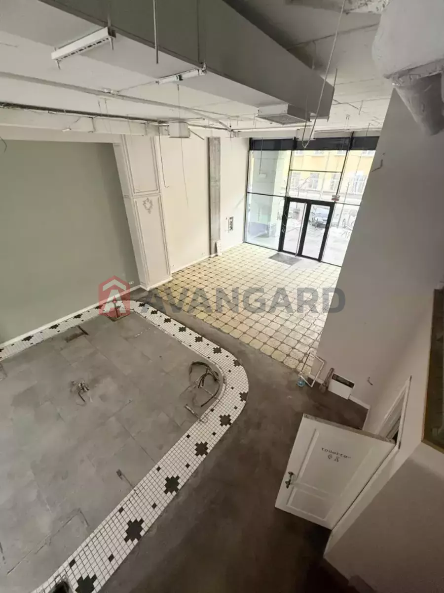 �������� �������, 210 ��.�. ���� 8