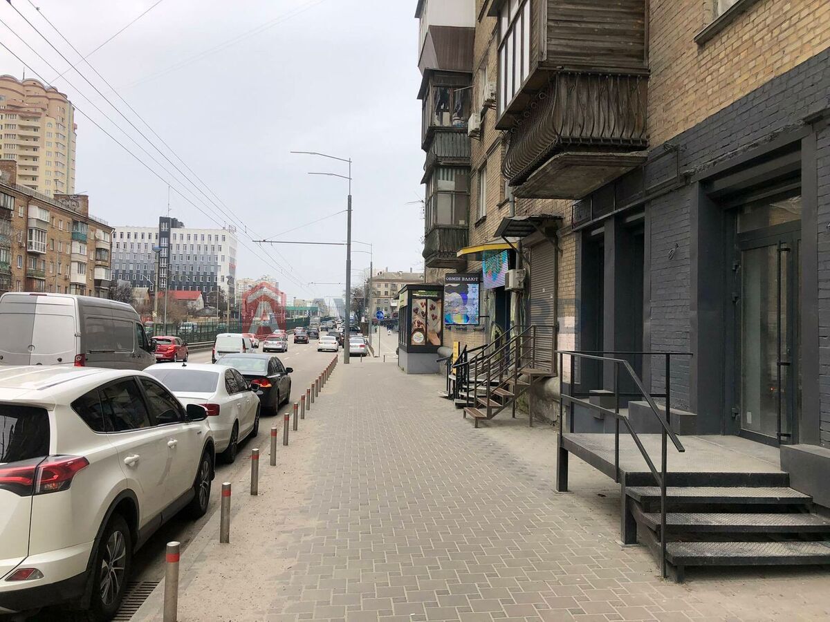 Торговая площадь, Сфера услуг, 50 кв.м. фото 1 Торговая площадь, Сфера услуг, 50 кв.м. фото 1