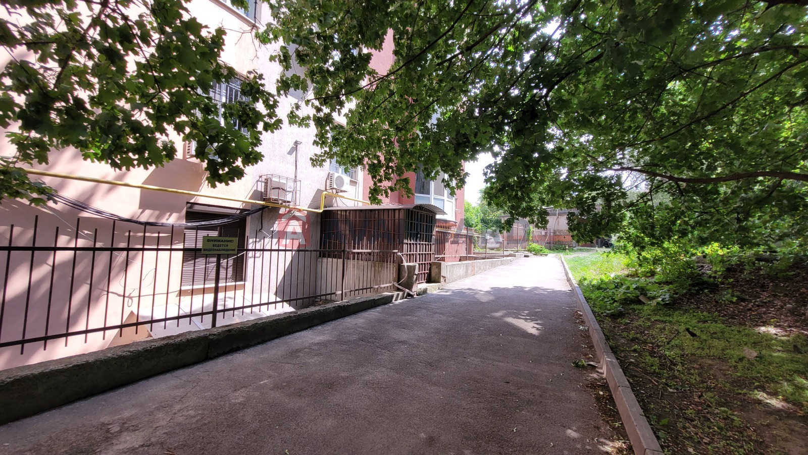 Сфера услуг, 211 кв.м. фото 13 Сфера услуг, 211 кв.м. фото 13