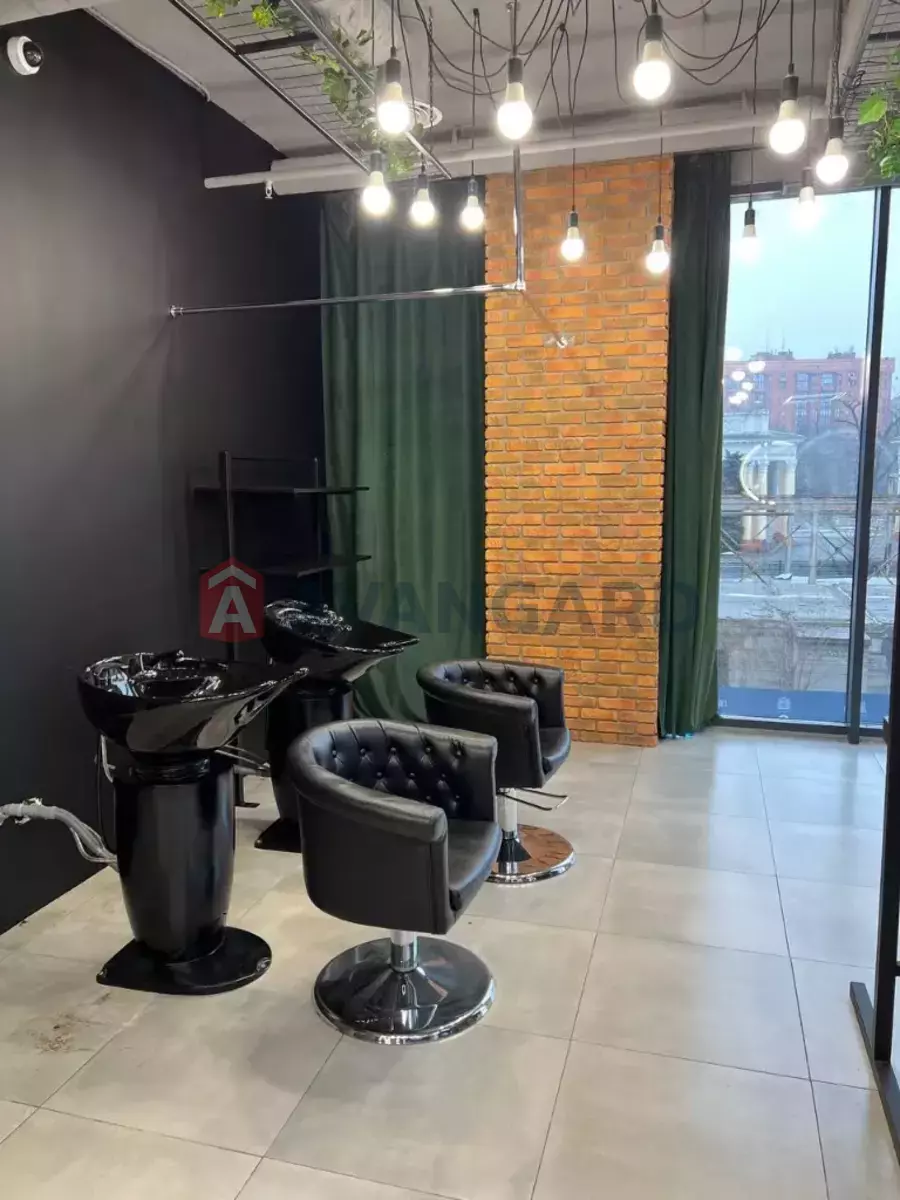 ����� ������, 108 ��.�. ���� 3