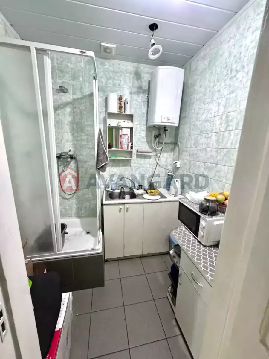 �������� �������, 52 ��.�. ���� 9