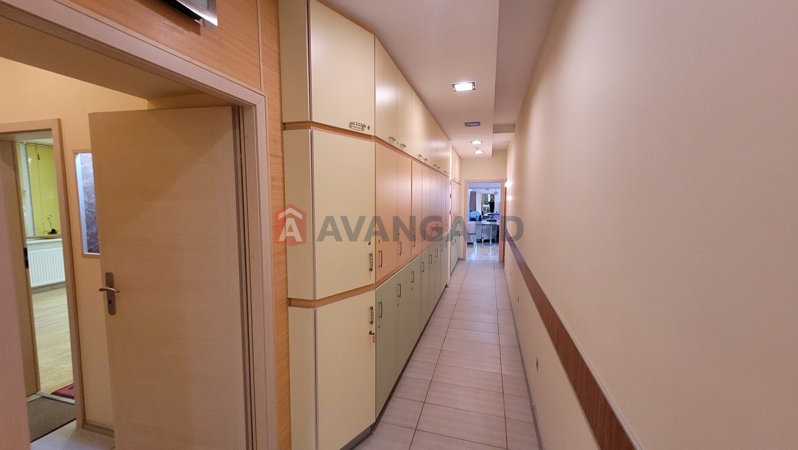 Сфера услуг, 211 кв.м. фото 9 Сфера услуг, 211 кв.м. фото 9