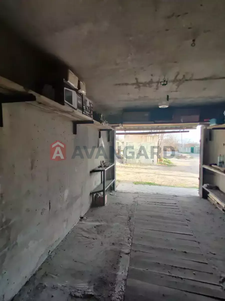 ���������� �����, 18 ��.�. ���� 8