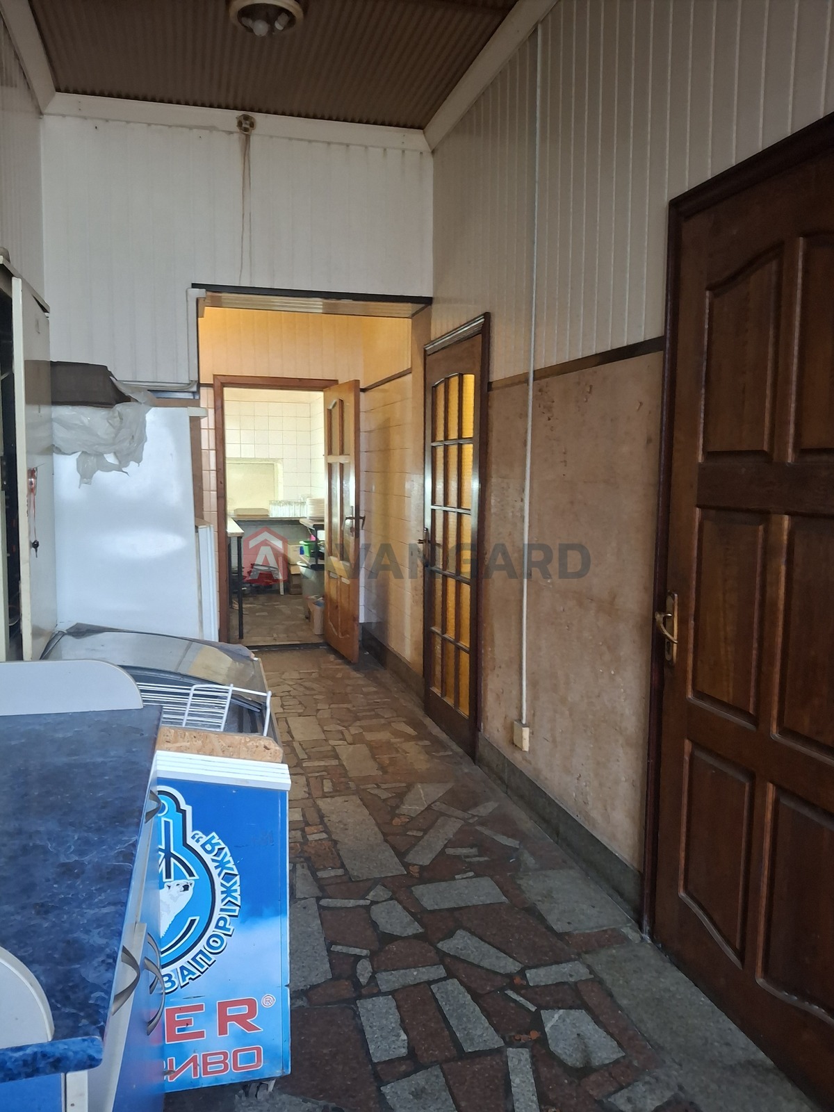 ����, ���, ��������, 1995 ��.�. ���� 30