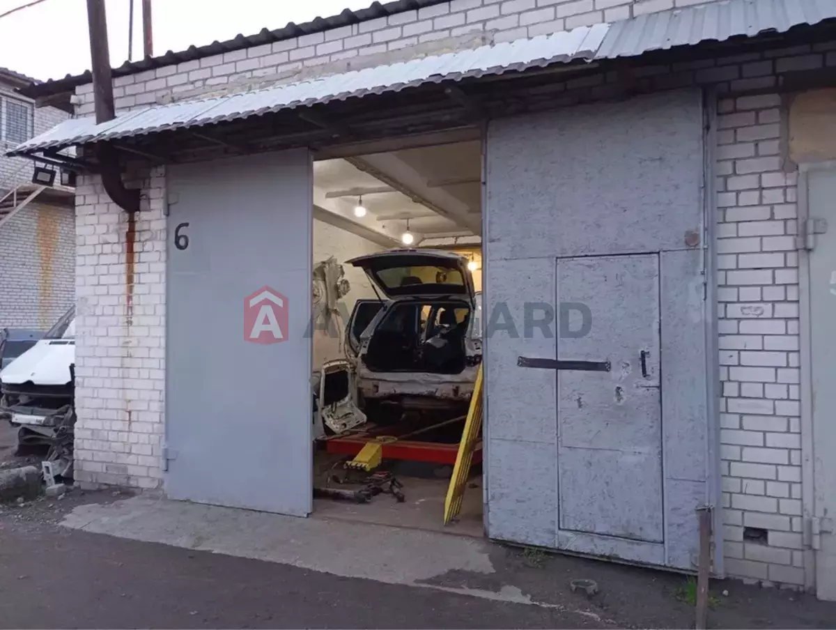 ����� ������, 40 ��.�. ���� 3