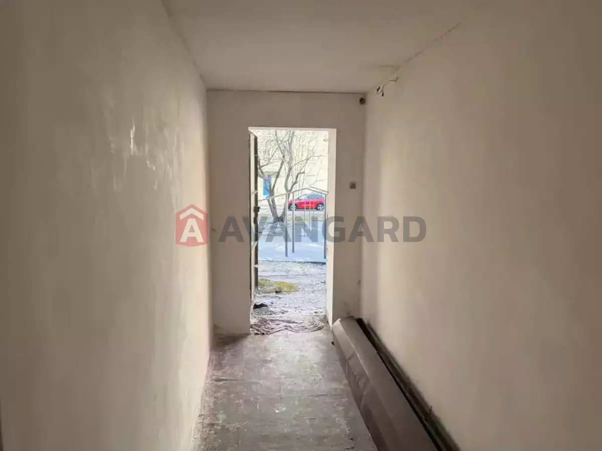 �������� �������, 75 ��.�. ���� 8