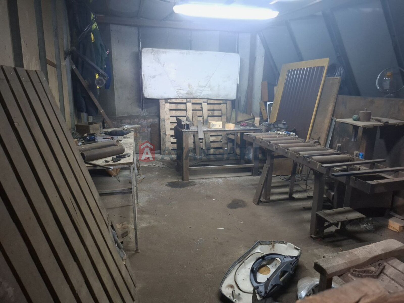 ���������� �����, ����� ������, 335 ��.�. ���� 14