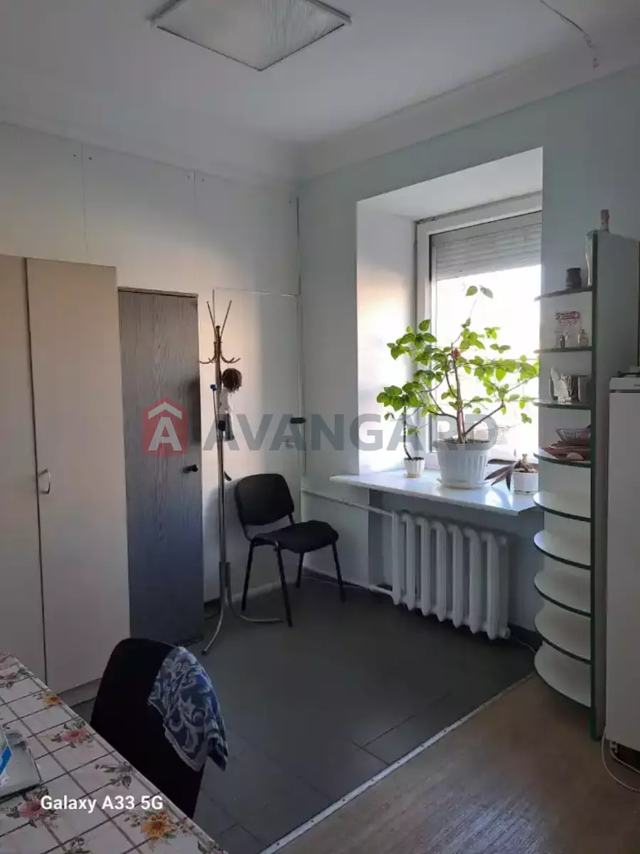 ����� ������, 120 ��.�. ���� 10