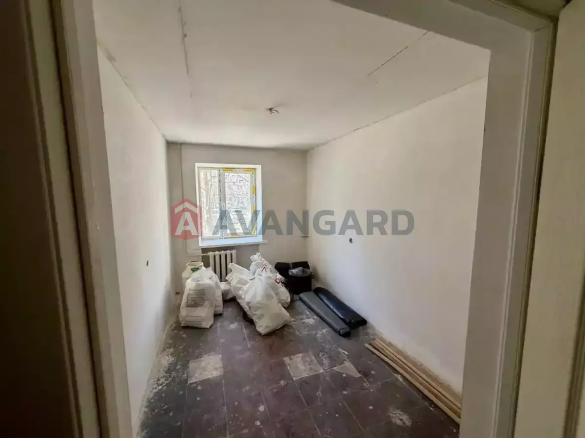 �������� �������, 75 ��.�. ���� 4