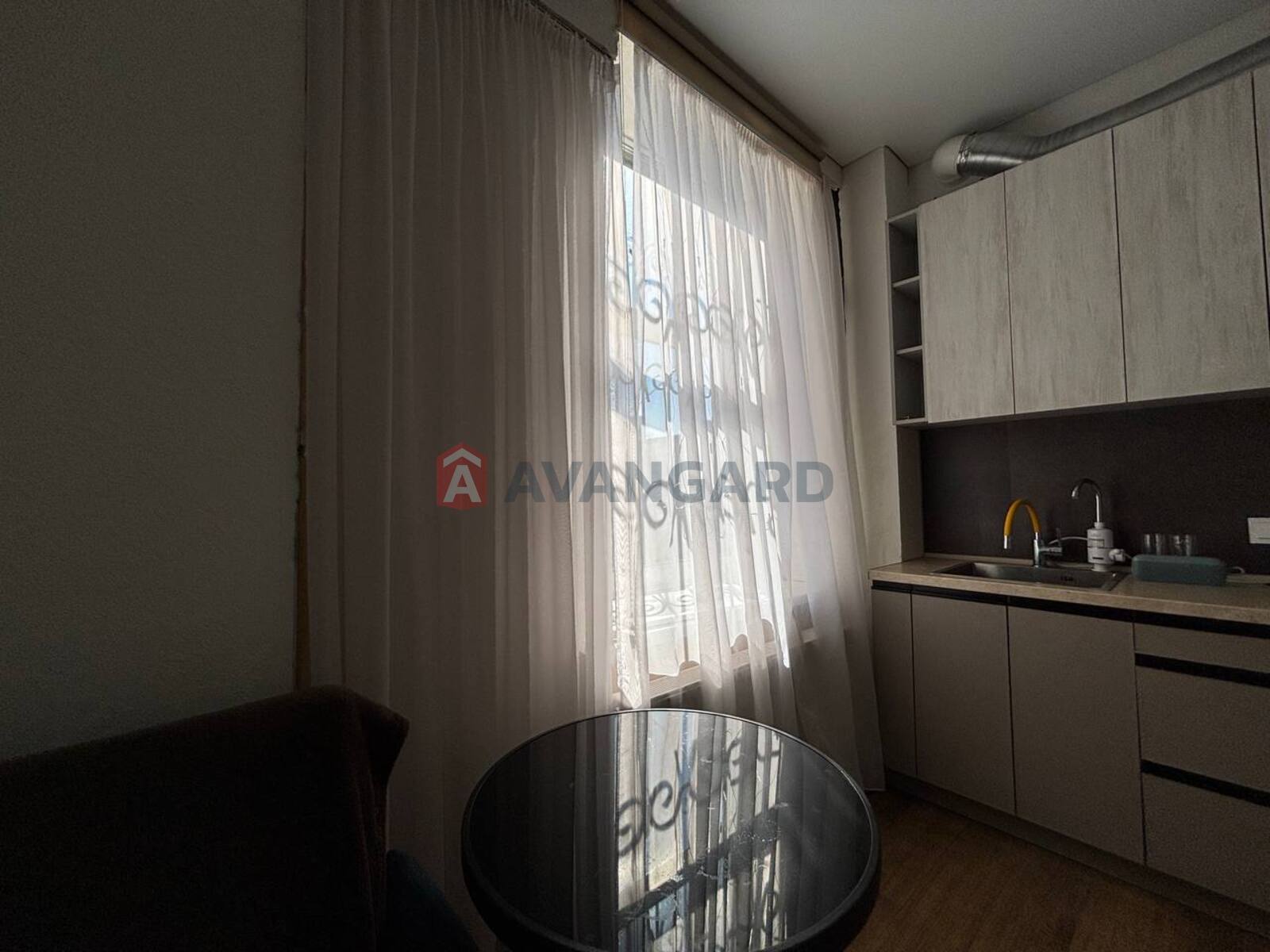 ����� �����, 35 ��.�. ���� 5