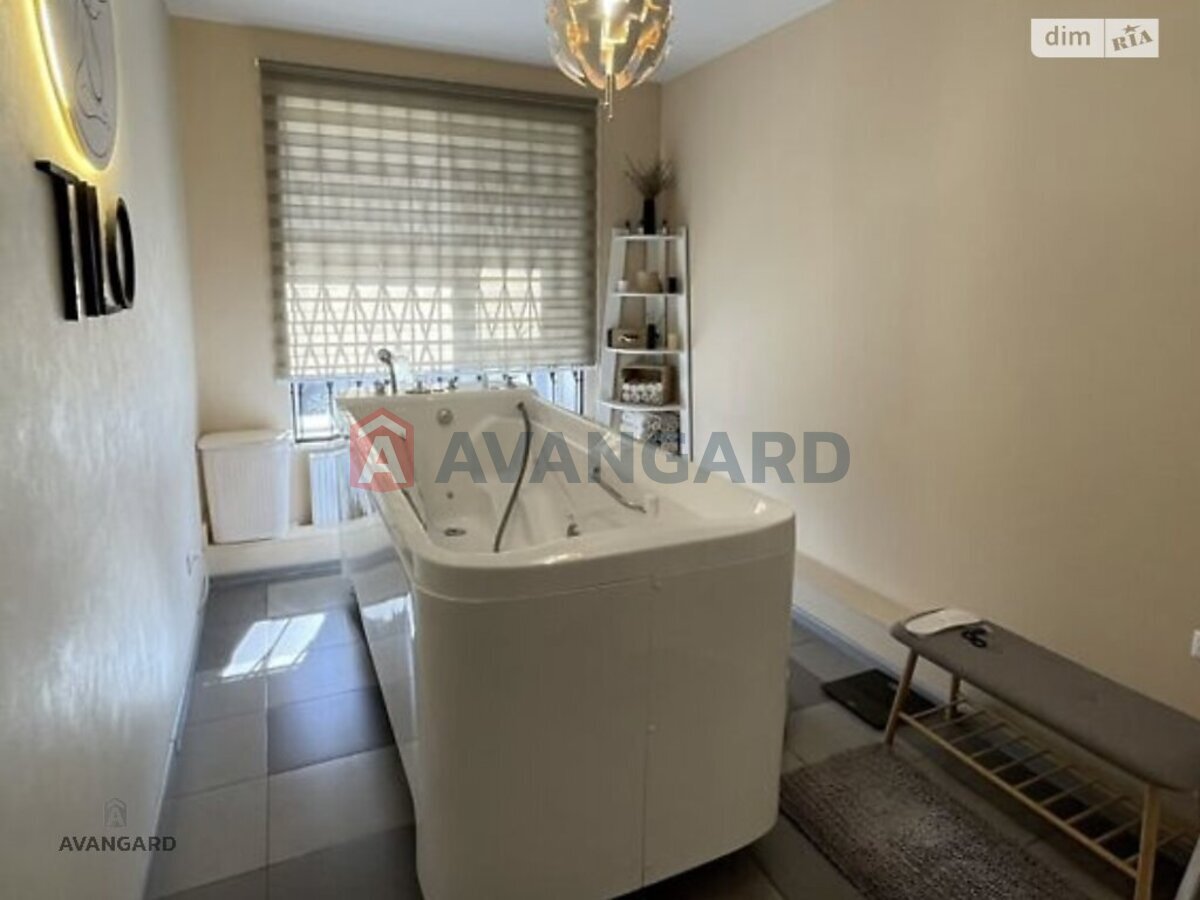 ����� �����, 73 ��.�. ���� 11