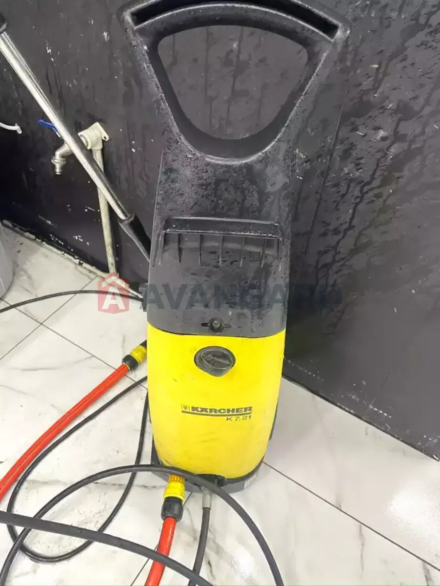 ����� �����, 50 ��.�. ���� 11