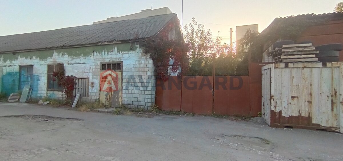 ��������� ���������, 2000 ��.�. ���� 23