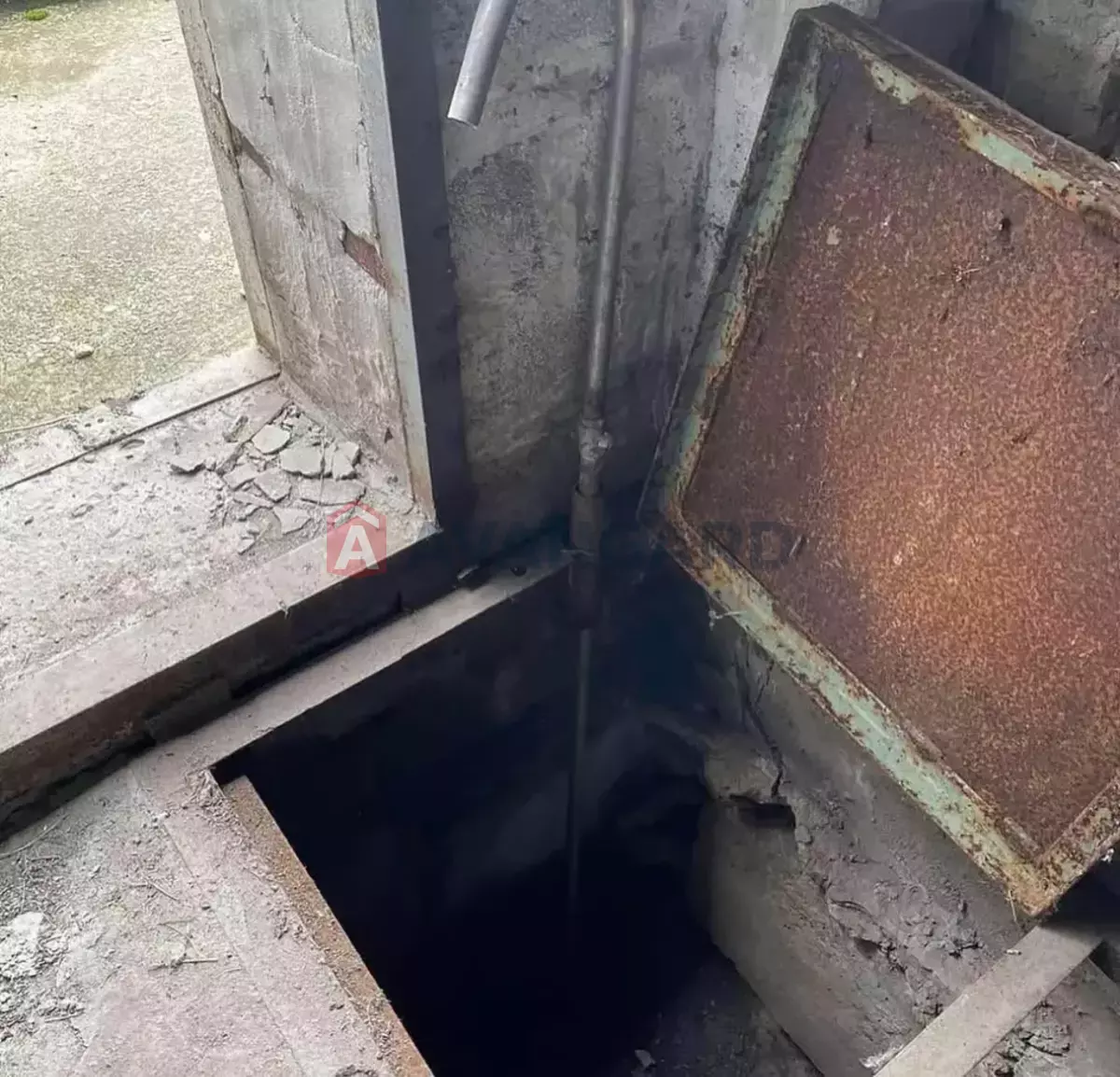 ��������� ���������, 400 ��.�. ���� 15