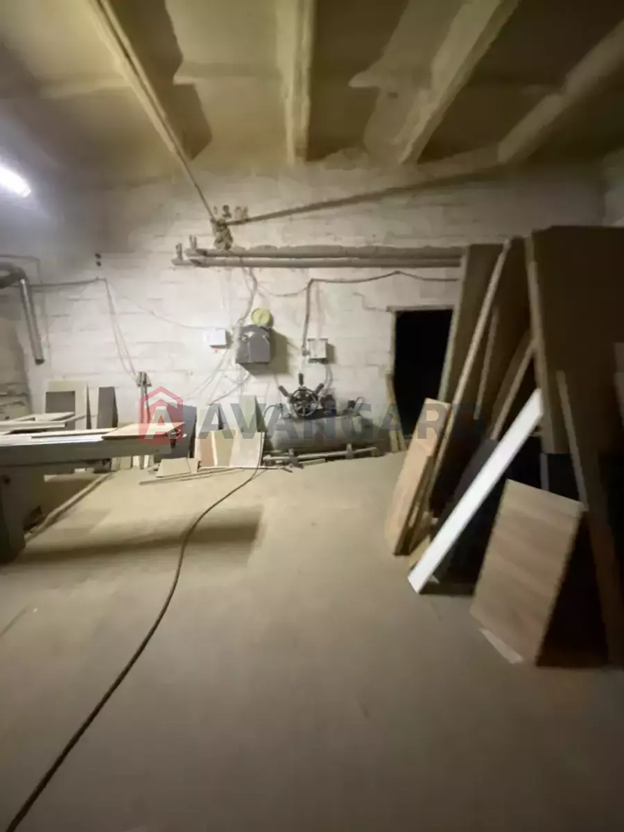 ��������� ���������, 2750 ��.�. ���� 3