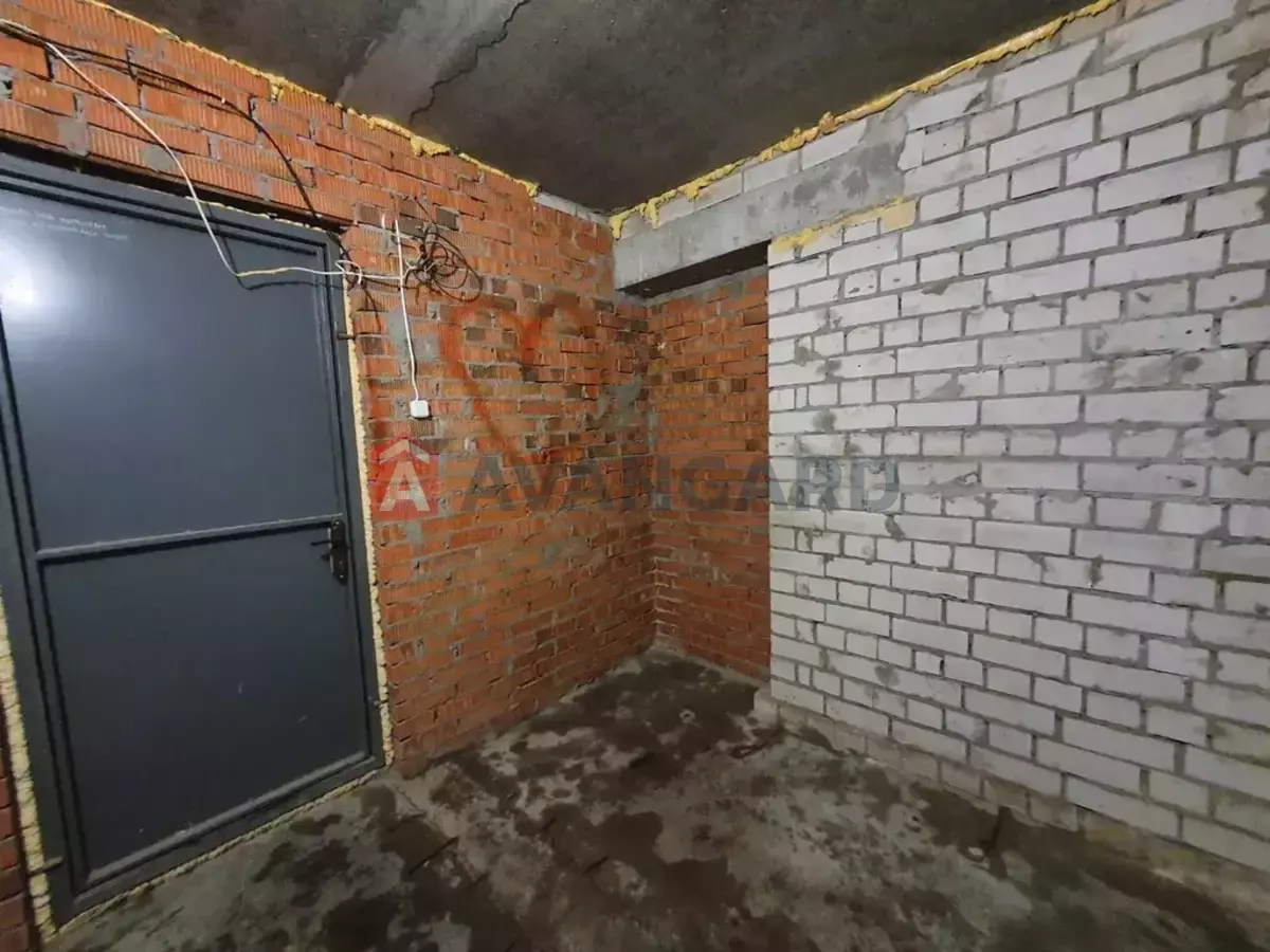 ��������� ���������, 6 ��.�. ���� 3