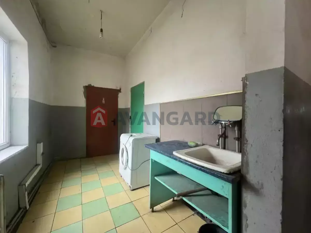 ��������� ���������, 3245 ��.�. ���� 14