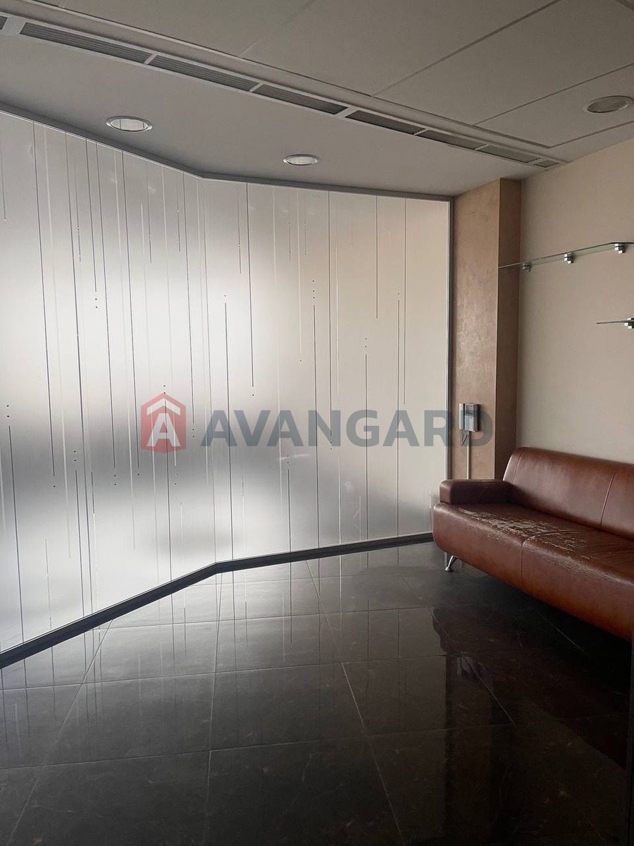 100 ��.�. ���� 3