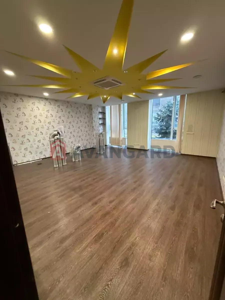 261 ��.�. ���� 1