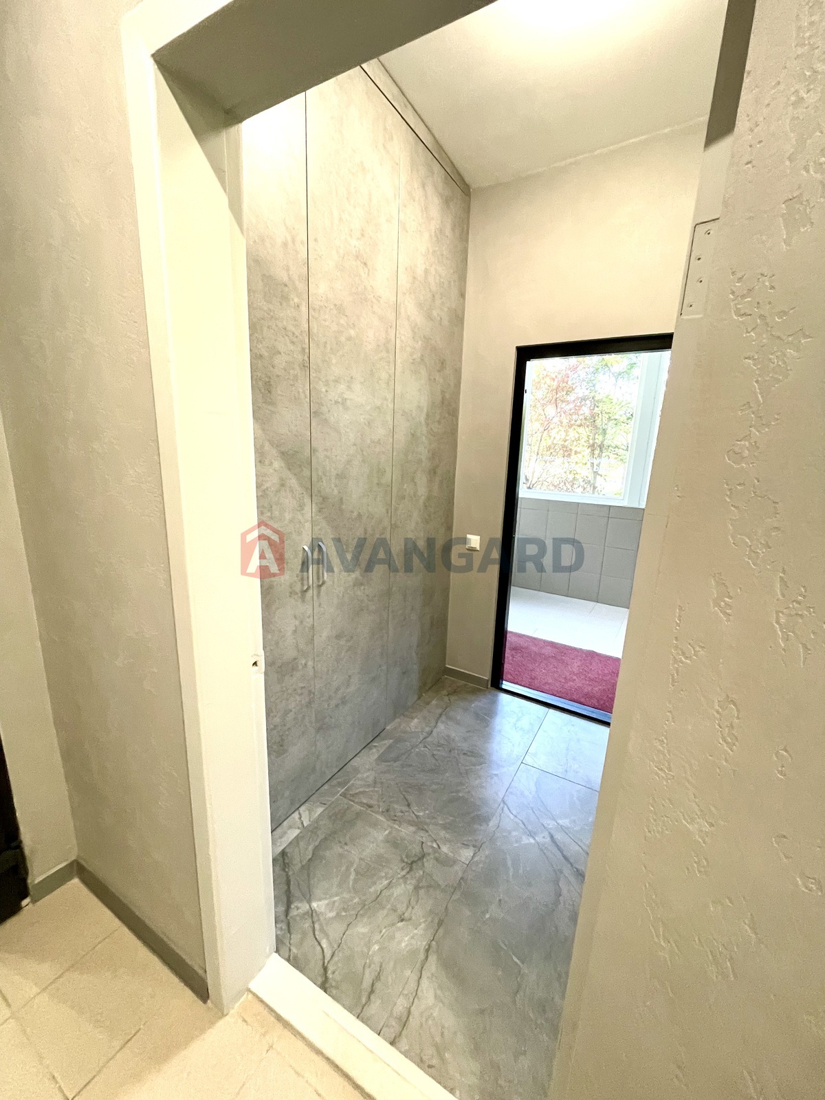 ��������� ��������� � ��������� �������, 92 ��.�. ���� 12