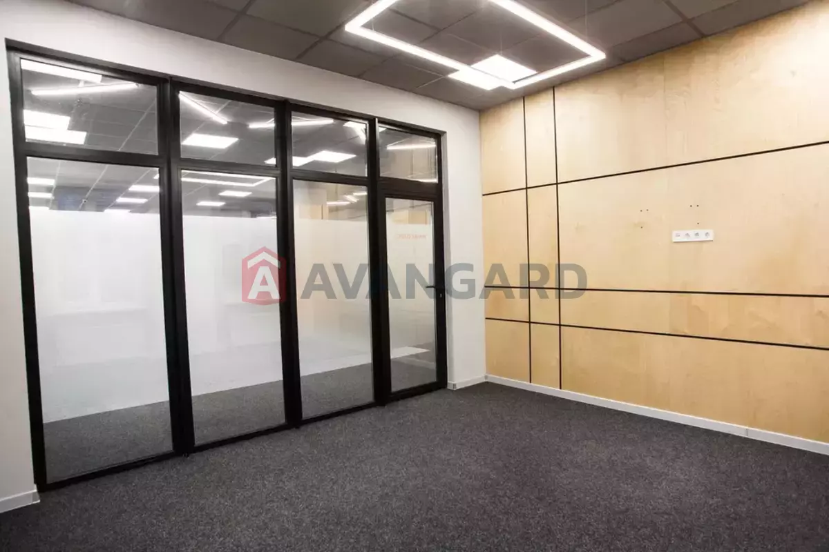 320 ��.�. ���� 12