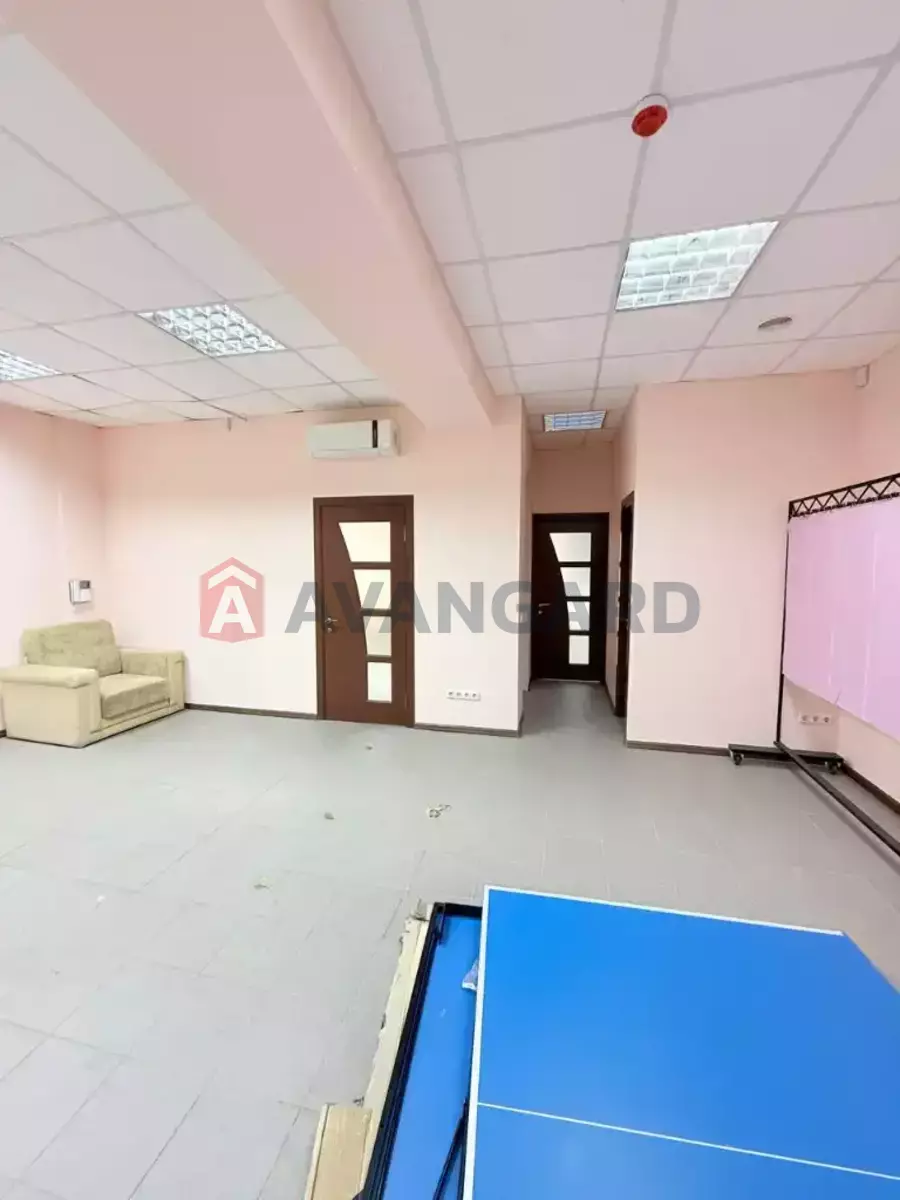 �����������-������� �����, 69 ��.�. ���� 8