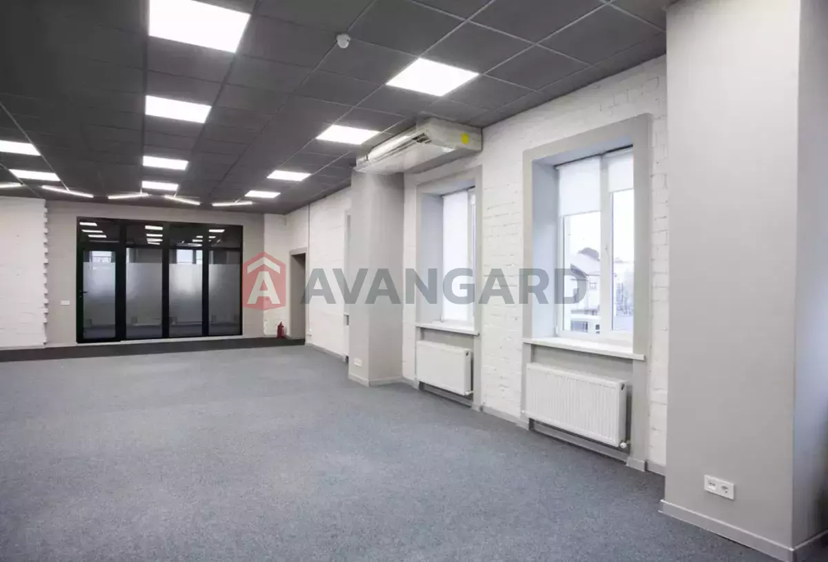 320 ��.�. ���� 24