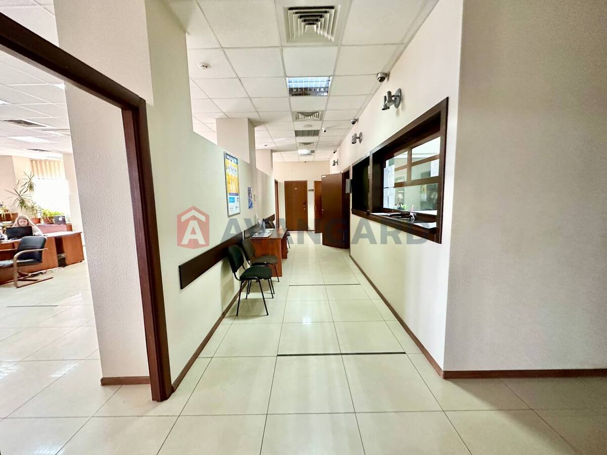 700 ��.�. ���� 6