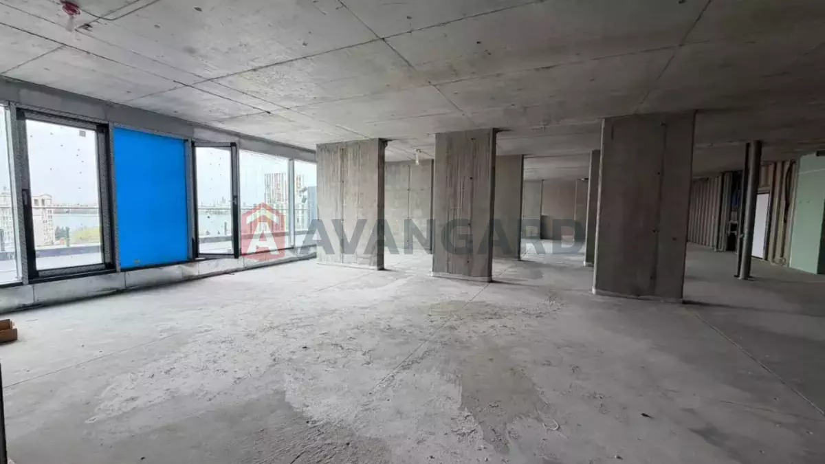 390 ��.�. ���� 4