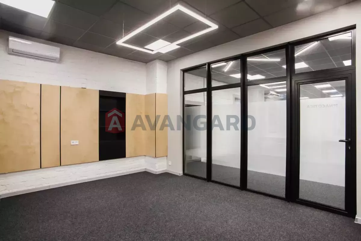 320 ��.�. ���� 10