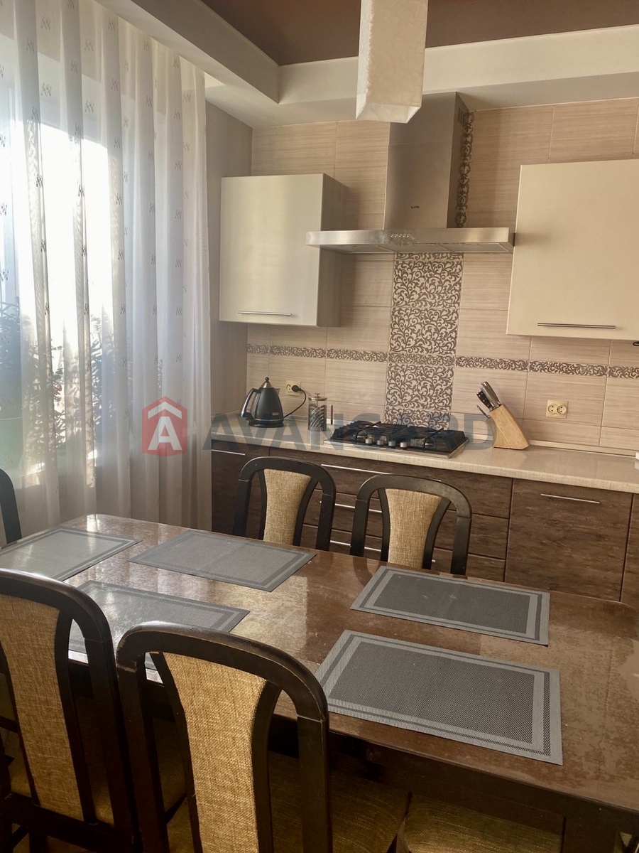 3 кім. квартира, 63/53/10 кв. м., 3/10 поверх фото 5 3 кім. квартира, 63/53/10 кв. м., 3/10 поверх фото 5