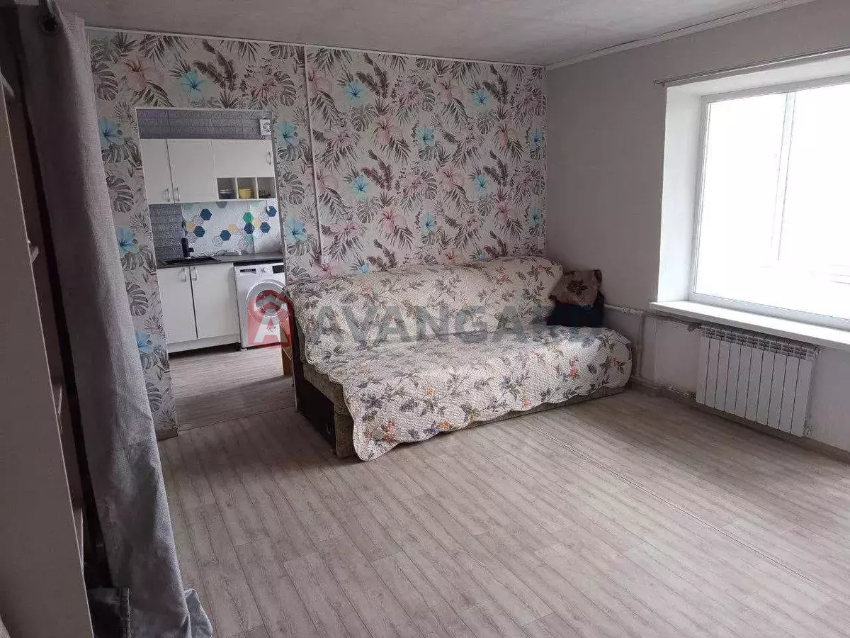 2 кім. квартира, 42/-/8 кв. м., 9/9 поверх фото 1 2 кім. квартира, 42/-/8 кв. м., 9/9 поверх фото 1